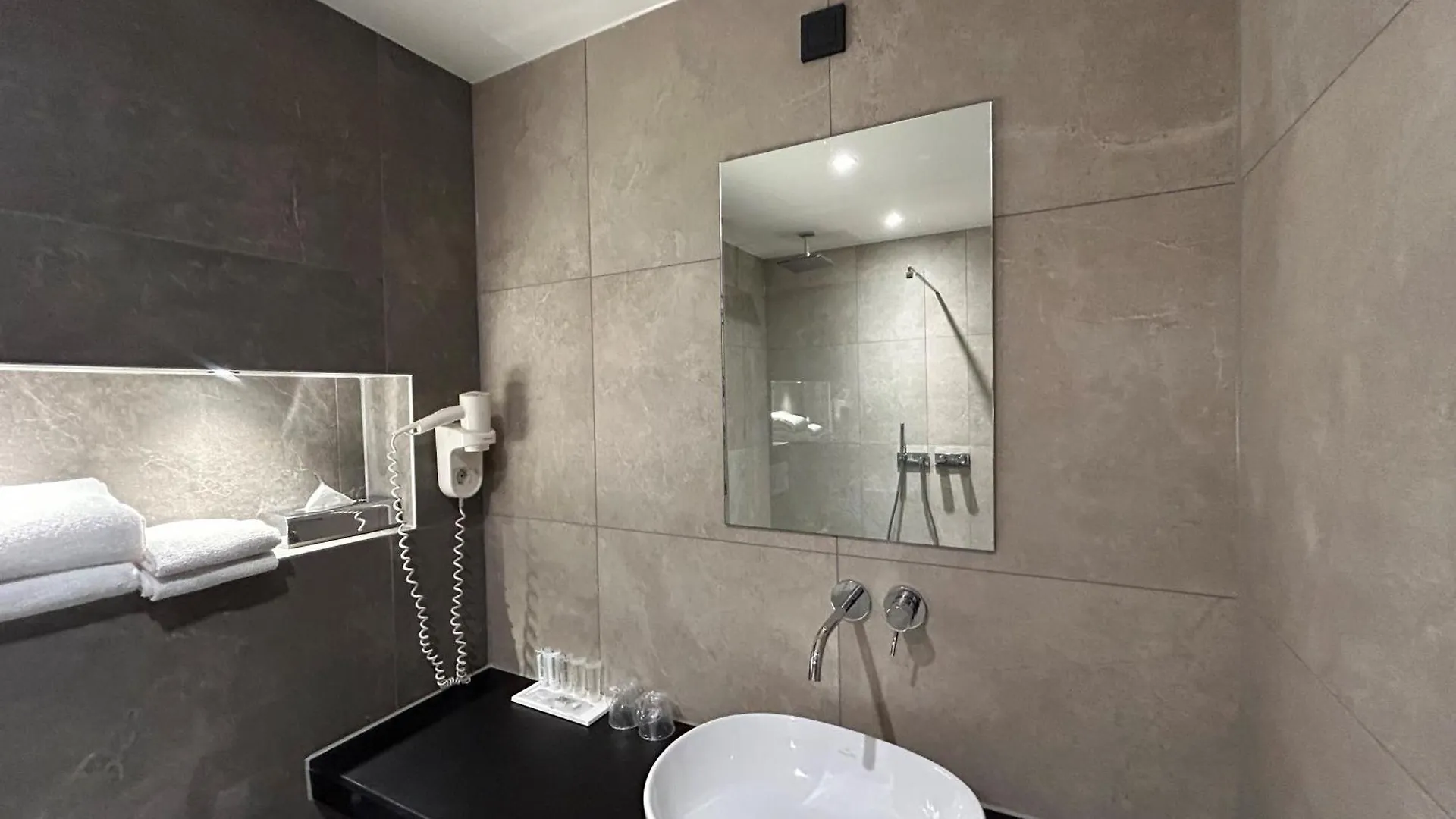 Xo Hotels Blue Tower Amesterdão