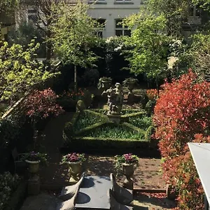 Dutch Masters Short Apartamento Amesterdão